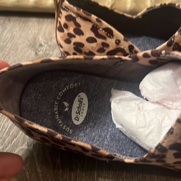 Leopard Print Men's Slip-On Shoes - Picture 3 of 7